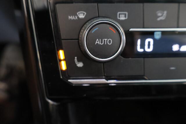 Volkswagen T-Cross 1.0 TSI/DSG Style, Virtual cockpit, Keyless, Camera, Trekhaak