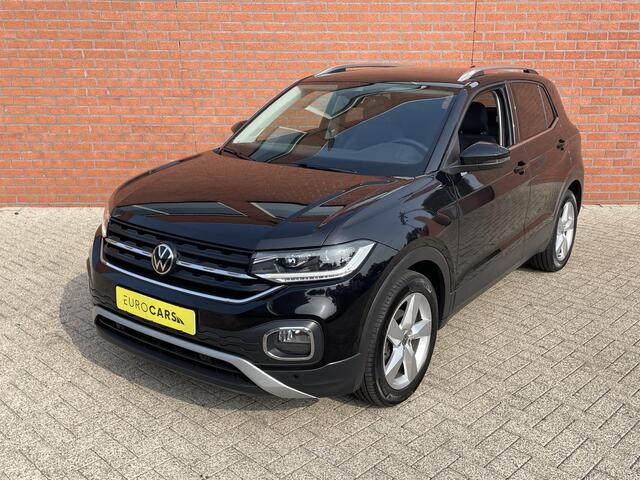Volkswagen T-Cross 1.0 TSI 110pk DSG Style Navigatie Apple Carplay / Android Auto Camera Parkeer sensoren Dab Winterpakket Digitale Cockpit