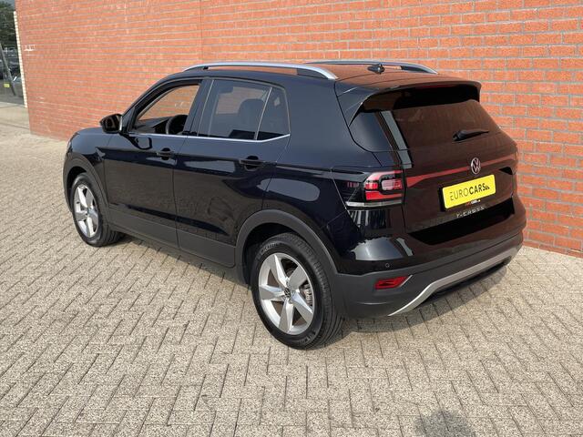 Volkswagen T-Cross 1.0 TSI 110pk DSG Style Navigatie Apple Carplay / Android Auto Camera Parkeer sensoren Dab Winterpakket Digitale Cockpit