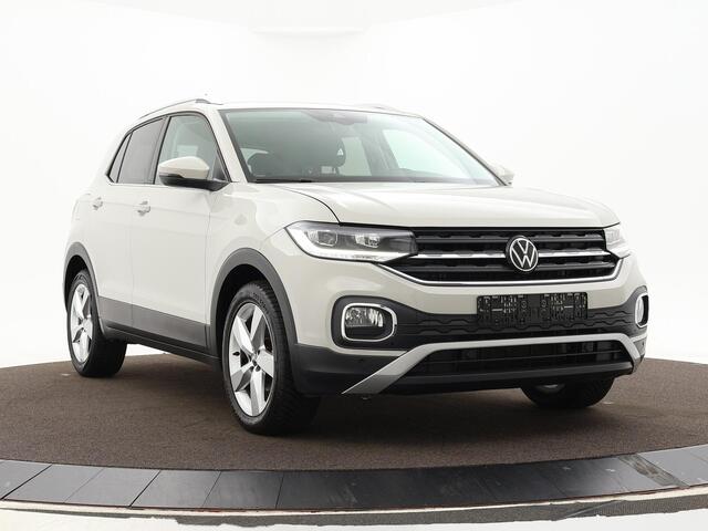 Volkswagen T-Cross 1.5 TSI 150pk DSG Style · Apple/Android Car Play · Stoelverwarming · LED verlichting