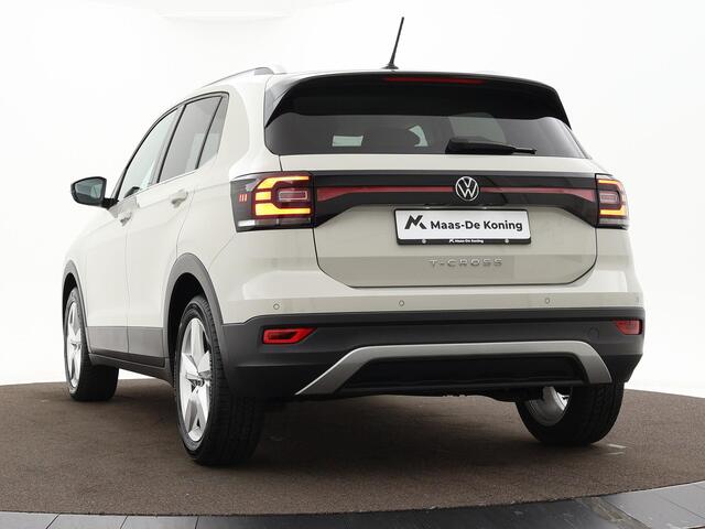 Volkswagen T-Cross 1.5 TSI 150pk DSG Style · Apple/Android Car Play · Stoelverwarming · LED verlichting