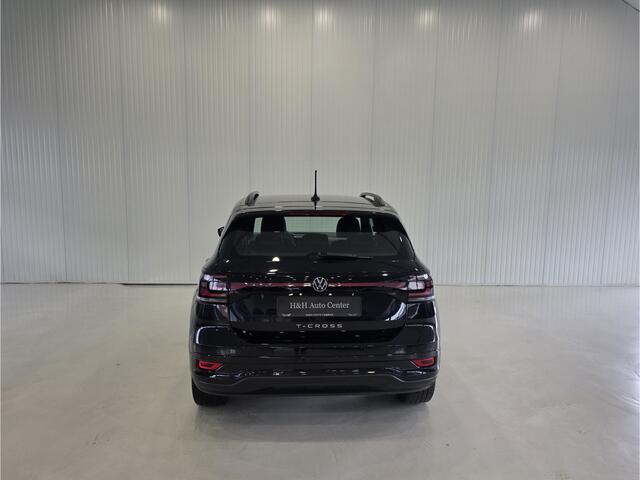 Volkswagen T-Cross 1.0 TSI R-Line 111PK |Virtual clock|Carplay|
