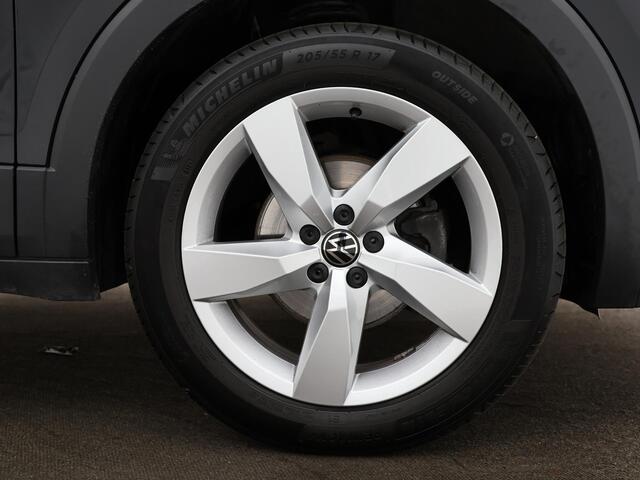 Volkswagen T-Cross 1.0 TSI 110pk DSG Style · Apple/Android Car Play · Navigatie · P-Sensoren · ACC · Climatronic · Afneembare Trekhaak · 16'' Inch ·