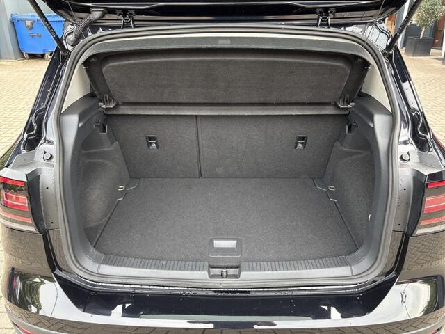Volkswagen T-Cross 1.0 TSI DSG STYLE AFN.TREKHAAK/CAMERA/LED/NAVI/ACC/STOELVERW
