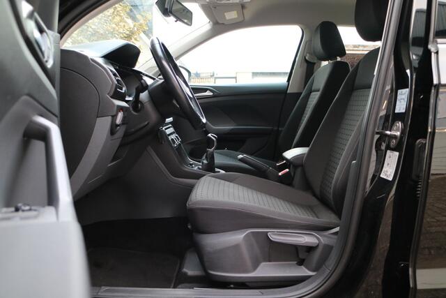 Volkswagen T-Cross 1.0 TSI Life | Trekhaak! | Goed onderhouden! |