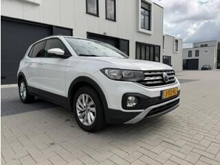 Volkswagen T-Cross 1.0 TSI Life Apple Carplay Adap Cruise A