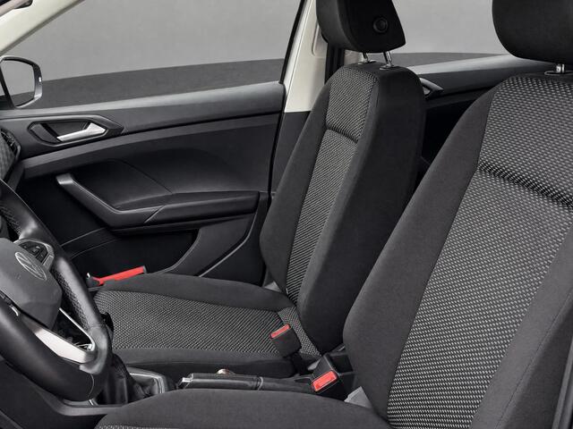 Volkswagen T-Cross 1.0 TSI 95pk · Trekhaak · Apple/Android Car Play · Adaptive Cruise Control · DAB · 16'' Inch · Garantie t/m 17-08-2027 of 100.000km