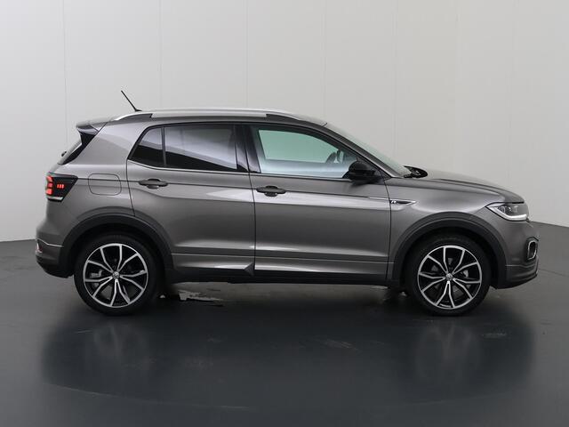 Volkswagen T-Cross 1.0 TSI R-Line | Virtual Cockpit | Navigatie | Apple CarPlay/Android Auto | Camera | DAB | LED | Adaptieve Cruise Control | BLIS |