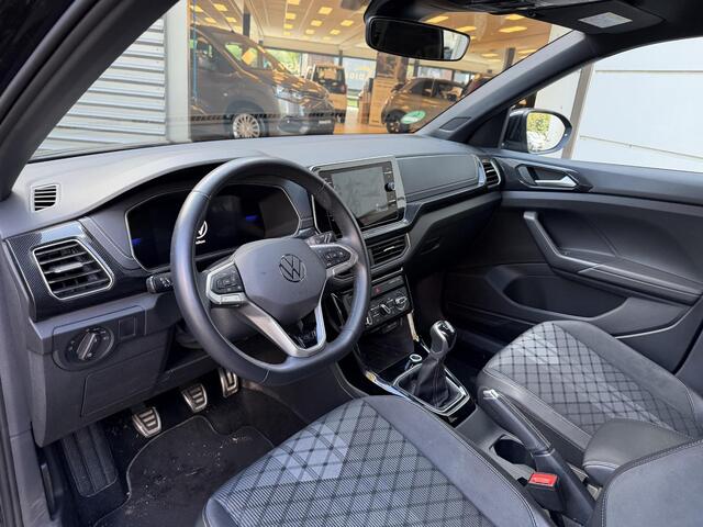 Volkswagen T-Cross 1.0 TSI R-Line Edition 115PK GARANTIE TOT 03-2035* . STOEL VERWARMING . CRUISE CONTROL . PARKEERSENSOREN VOOR & ACHTER .