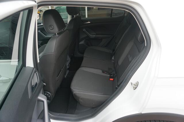 Volkswagen T-Cross 1.5 TSI DSG Style Trekhaak | Camera | ECC *All in prijs*
