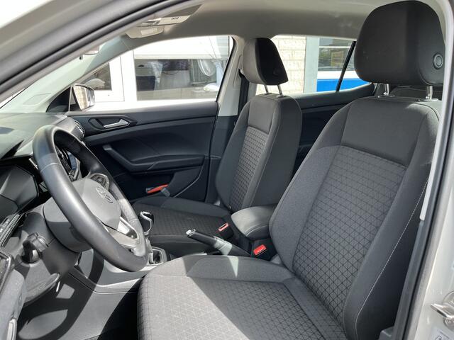 Volkswagen T-Cross 1.0 TSI Life / FABRIEKSGARANTIE T/M 1-2028/ ADAPTIVE CRUISE/ APP-CONNECT/ DAB/ AIRCO/ 16'' LMV