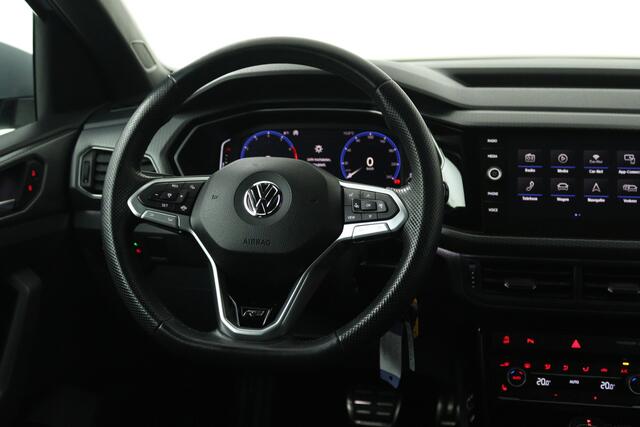 Volkswagen T-Cross 1.0 TSI Style (CAMERA, STOELVERWARMING, CRUISE ADAPTIEF, PARKEERSENSOREN)