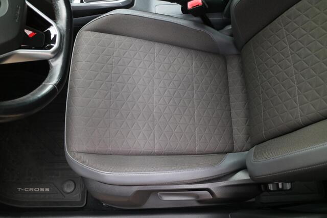 Volkswagen T-Cross 1.0 TSI Style | DSG automaat! | Blind spot | LED |