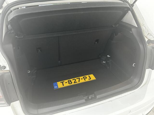 Volkswagen T-Cross 1.0 TSI Style R-LINE | NAVIGATIE | PARKEERSENSOREN VOOR-EN ACHTER