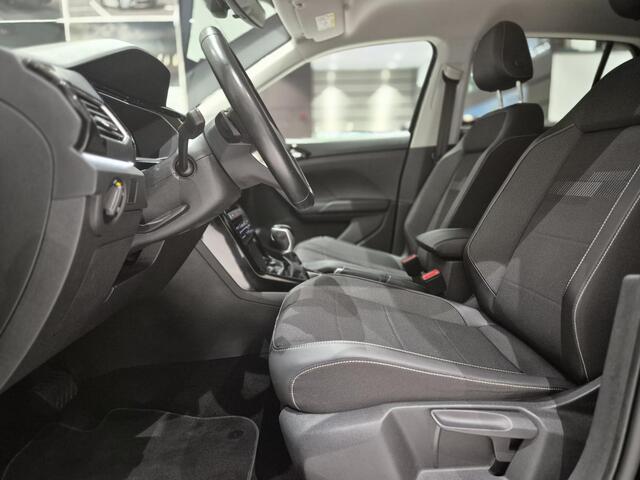 Volkswagen T-Cross 1.5 TSI Style Business R | Automaat | Stoelverwarming | Navigatie | Adaptive Cruise Control |