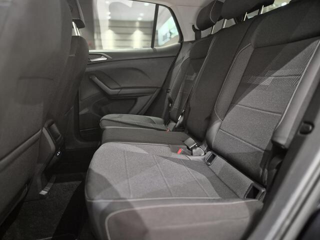 Volkswagen T-Cross 1.5 TSI Style Business R | Automaat | Stoelverwarming | Navigatie | Adaptive Cruise Control |