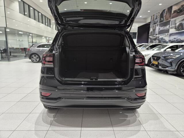 Volkswagen T-Cross 1.5 TSI Style Business R | Automaat | Stoelverwarming | Navigatie | Adaptive Cruise Control |