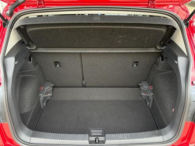 Volkswagen T-Cross 1.0 TSI Life Edtion Automaat 116PK I Rijklaar I Stoelverwarming I Adapt. Cruise I Clima
