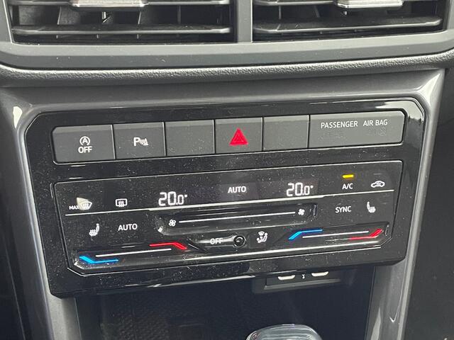 Volkswagen T-Cross 1.0 TSI Style Automaat Navigatie ( via Apple Carplay, Android Auto ), Climate Control, Afn.Trekhaak, Achteruitrijcamera