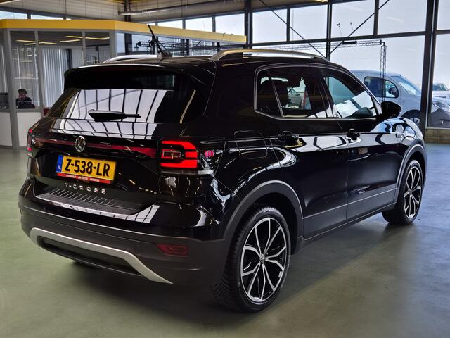 Volkswagen T-Cross 1.0 TSI Style -115pk- Blackline | Trekhaak | Rijklaarprijs incl. 1 jaar Bovag garantie