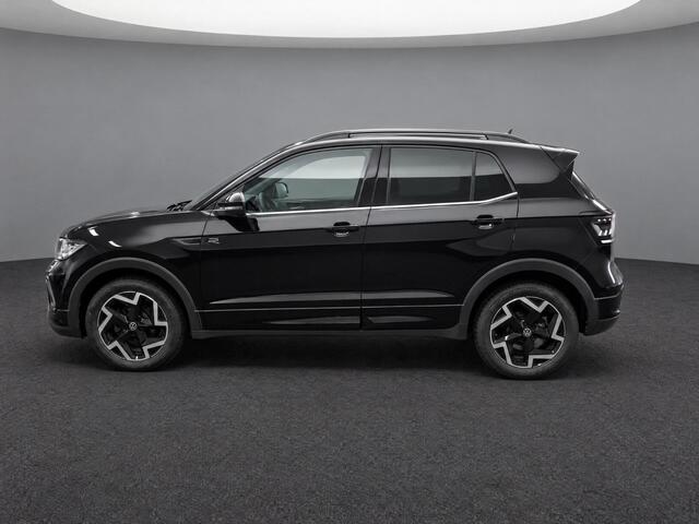 Volkswagen T-Cross 1.5 TSI 150pk DSG R-Line Edition · Camera · Apple/Android Car Play · Trekhaak · P-Sensoren · Navigatie · Stoelverwarming · 17'' Inch ·