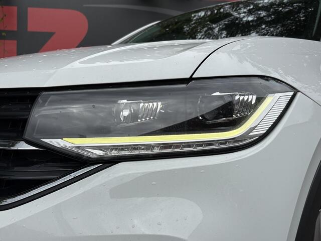 Volkswagen T-Cross 1.0 TSI Style - Automaat - Navigatie - Adaptief Cruise Control - Climate Controle
