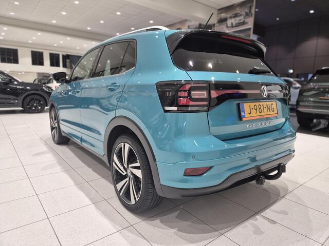Volkswagen T-Cross 1.0 TSI R-Line Style | Trekhaak | Navigatie | Parkeersensoren V+A | Climate Control |