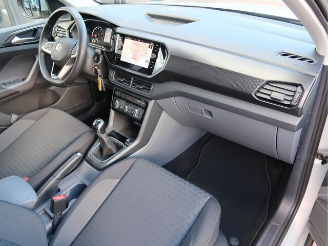Volkswagen T-Cross 1.0 TSI Life Executive | Navigatie | Cruise Control |