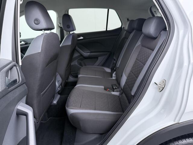 Volkswagen T-Cross 1.0 TSI Style - Automaat - Navigatie - Adaptief Cruise Control - Climate Controle