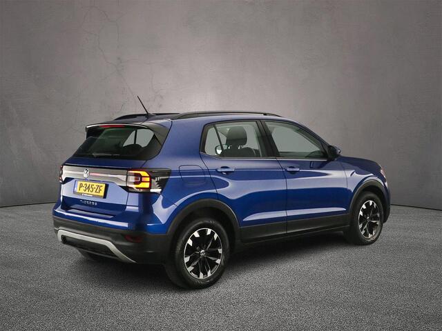 Volkswagen T-Cross Life 1.0 TSI 95pk Adaptive cruise control, Parkeersensoren, App connect, LED dagrijverlichting, Airco, DAB, Radio, Bluetooth