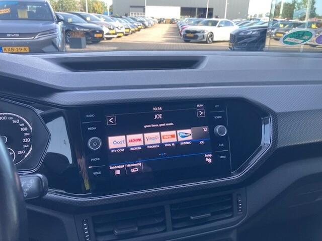 Volkswagen T-Cross 1.0 TSI Life - Navi/Apple/Android - trekhaak - all season