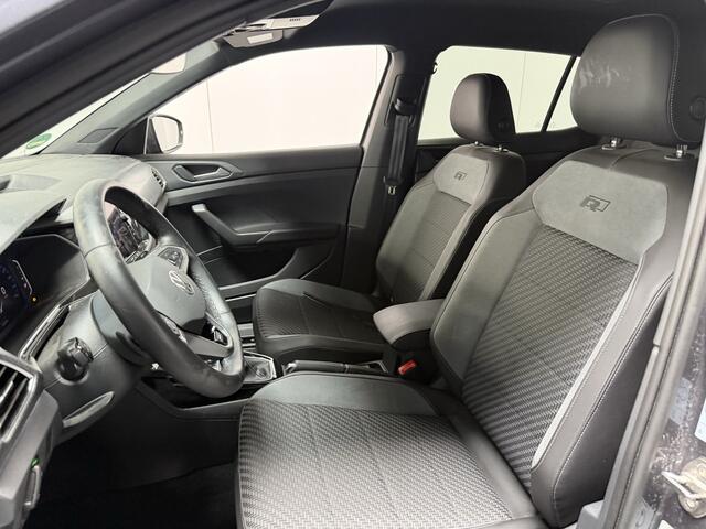 Volkswagen T-Cross 1.0 TSI R-Line / AUTOMAAT/ 2X R-LINE/ PARK.SENSOR.V+A/ CAMERA/ ACC/ APP-CONNECT/ STOELVERWARM./ DIGITAL DASH/ NAVI/ DAB/ CLIMA/ LED/ 17'' LMV
