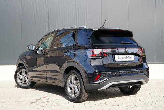 Volkswagen T-Cross 1.5 TSI R-Line 150pk - IQ LED - Keyless - Stoelverwarming - Camera - Navi - Digital Dash - Rijklaar