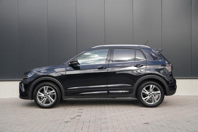 Volkswagen T-Cross 1.5 TSI R-Line 150pk - IQ LED - Keyless - Stoelverwarming - Camera - Navi - Digital Dash - Rijklaar