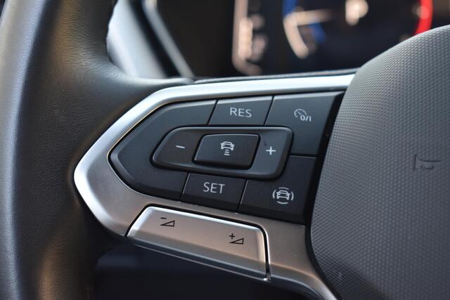 Volkswagen T-Cross 1.0 TSI Style Automaat | Carplay Navigatie | Digitaal dashboard | 12 mnd BOVAG garantie | Whatsapp 06-53188999