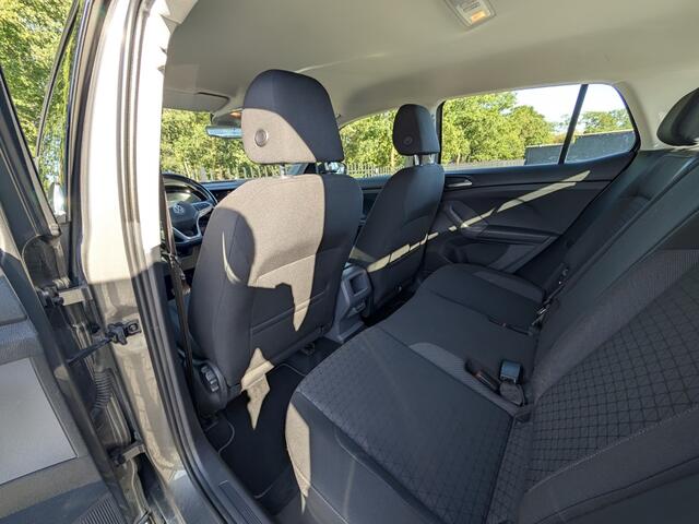 Volkswagen T-Cross 1.0 Style 115PK | Trekhaak | LED | Camera | Carplay | ACC | LED | Stoelverw. | PDC