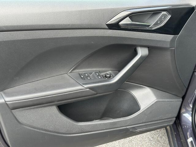 Volkswagen T-Cross 1.0 TSI 116pk DSG Goal | Dode hoek | Trekhaak | Stoelverwarming | Navi | 4-seizoenen banden | Rijklaar incl. garantie