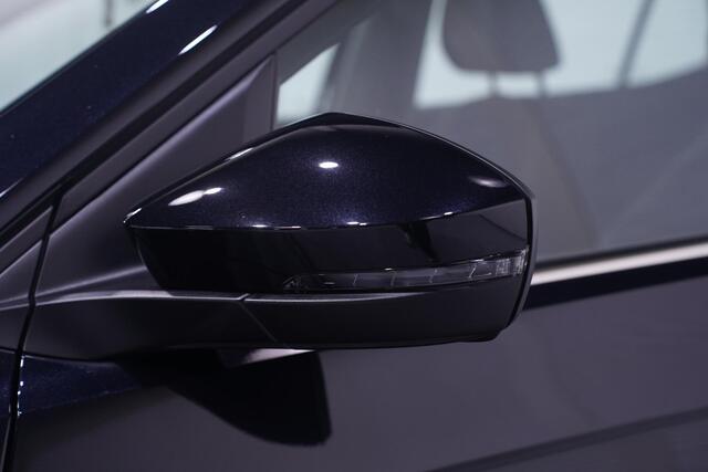 Volkswagen T-Cross 1.0 TSI Style Apple Carplay Navi Clima Led koplampen PDC v+a Stoelverwarming Cruise Digi-Cockpit DAB-ontvangst 17" LMV Elektrische spiegelbediening en inklapbaar – foto 7