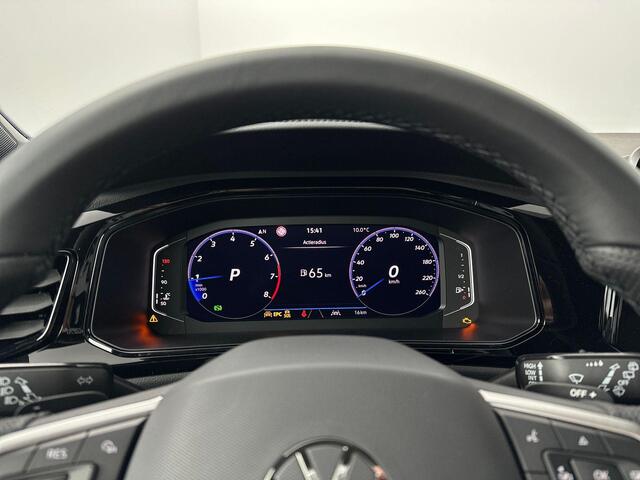 Volkswagen T-Roc R-Line-Edition 1.5 110 kW / 150 pk TSI SUV 7 versn