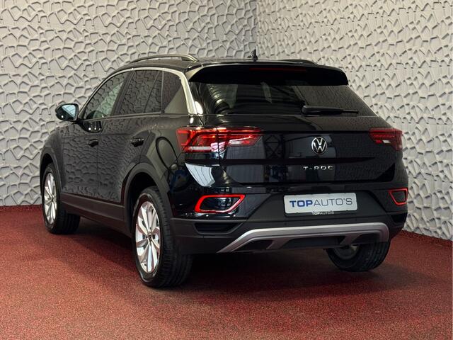 Volkswagen T-Roc 1.5 TSI 150PK EVO ADAP.CRUISE LED VIR.COCKPIT CAMERA STOEL.VERW. 17''LMV KEYLESS 2024 70 BIJNA NIEUWE VOLKSWAGEN'S UIT VOORRAAD LEVERBAAR
