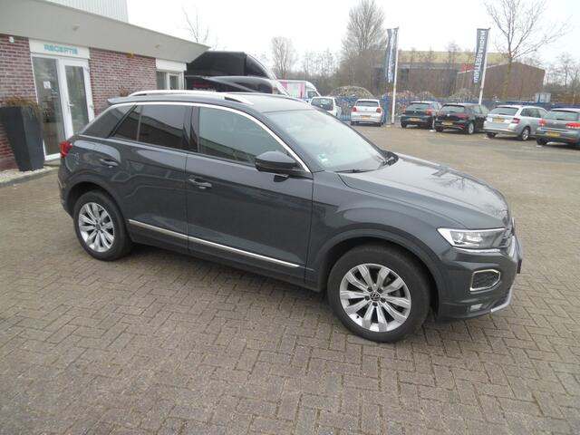 Volkswagen T-Roc 1.5 TSI Sport