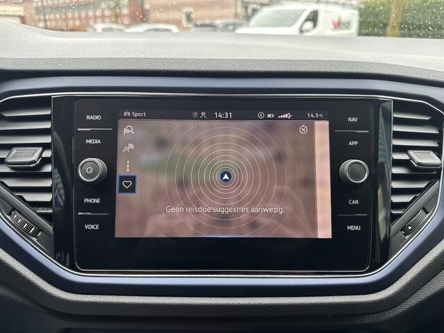 Volkswagen T-Roc 1.5 TSI ADAP CRUISE STOELVER. AFN. TREKHAAK