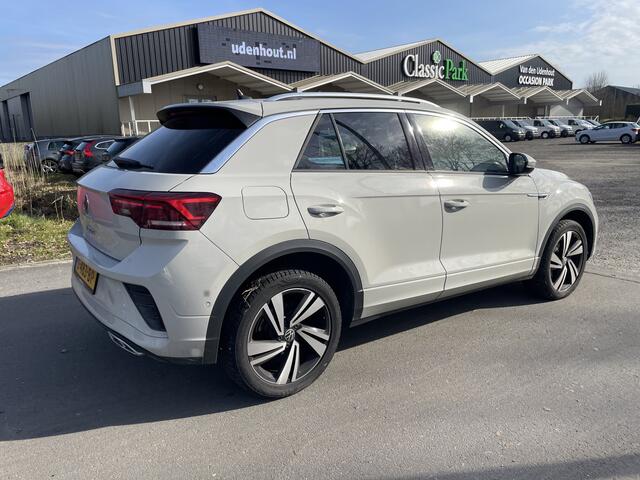 Volkswagen T-Roc 1.5 TSI 150pk R-Line DSG / Navigatie / Camera / Apple Carplay