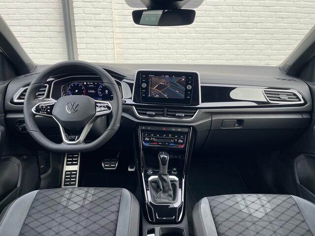 Volkswagen T-Roc 1.5 TSI R-Line | CarPlay | Camera | ACC | IQ Light | Dodehoek | 18 inch