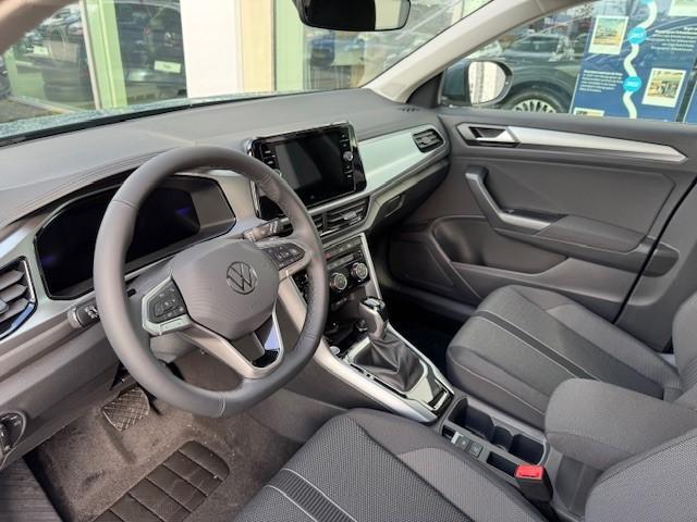Volkswagen T-Roc Life Edition 1.5 110 kW / 150 pk TSI SUV 7 versn. | Navigatie | Camera | App Connect | Adaptieve Cruise Control |