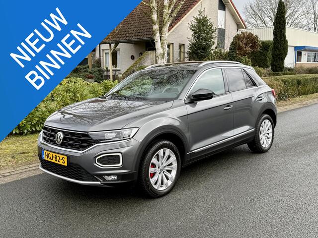 Volkswagen T-Roc 2.0 TSI 4Motion 190PK DSG PanooTrekhaak