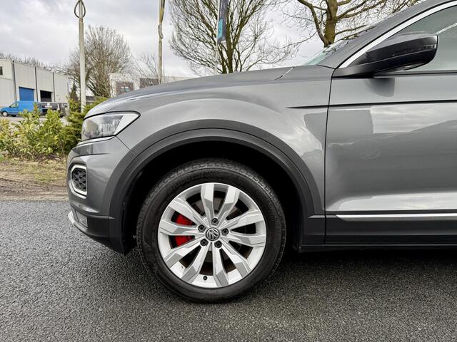 Volkswagen T-Roc 2.0 TSI 4Motion 190PK DSG PanooTrekhaak