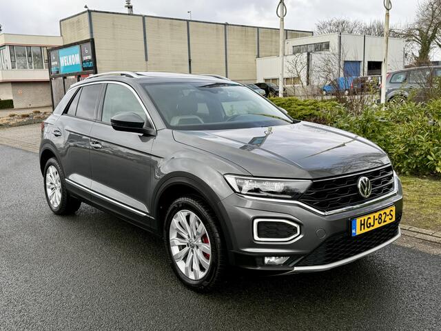 Volkswagen T-Roc 2.0 TSI 4Motion 190PK DSG PanooTrekhaak