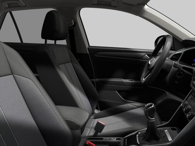 Volkswagen T-Roc Life Edition 1.0 TSI 116 pk 6 versn. Hand · Achteruitrijcamera · Parkeersensoren voor en achter ·
