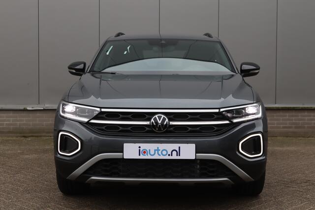 Volkswagen T-Roc 1.5 TSI DSG Black Style IQ.Light/Leder/Navi/Keyless/Camera/19" Misano/Dab+